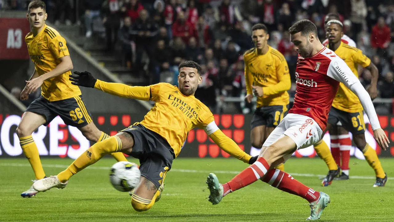 Liga: Benfica e Sp. Braga dominam equipa da 30.ª jornada - TVI